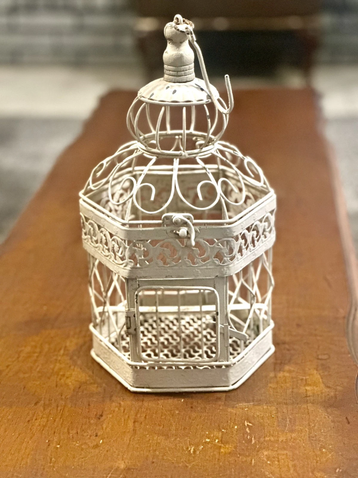 23 Inch shabby Cream color Bird Cage