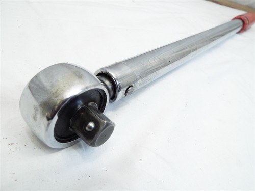 Llave de torsión tipo clic MAC Tools TW250F 150 pies libras trinquete de accionamiento 1/2" vintage - Imagen 8 de 9