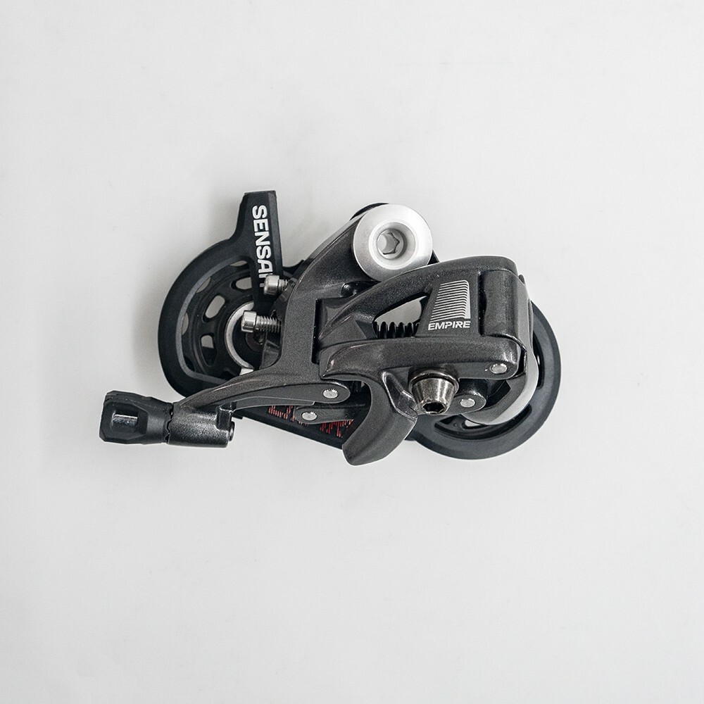 s-l1200.jpg s-l1200.jpg