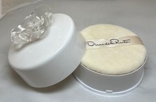 Oscar de la Renta Poudre Parfumee Perfumed Powder Net Wt 6 oz / 170 g