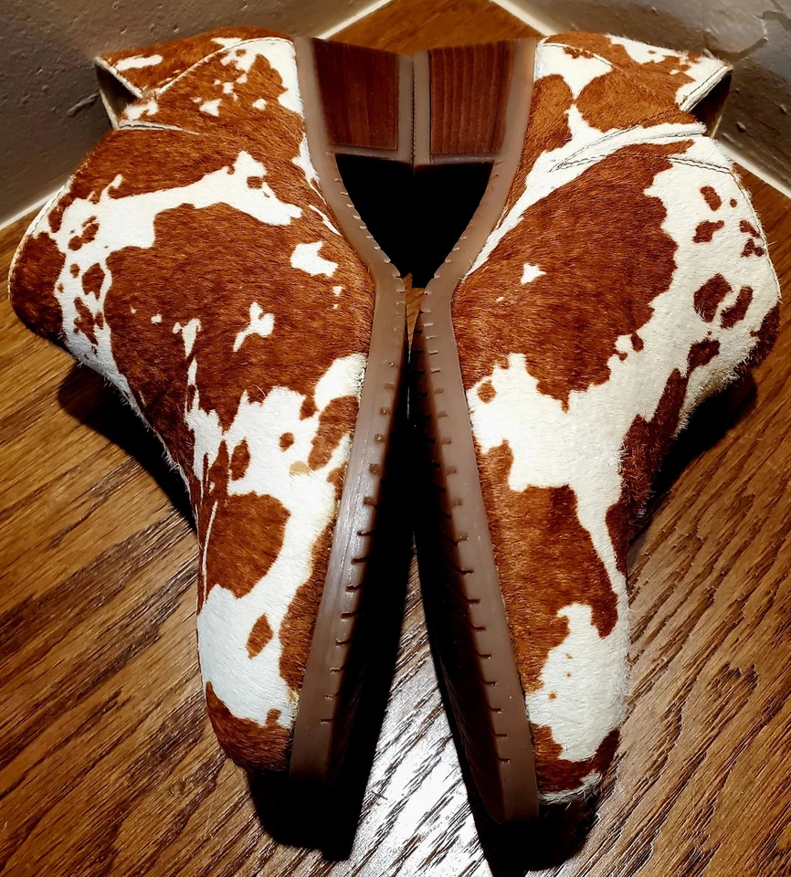 NWOT Hush Puppies cowhide / cow print western bootie / "Sienna shootie" sz 7.5 - Image 4 of 4