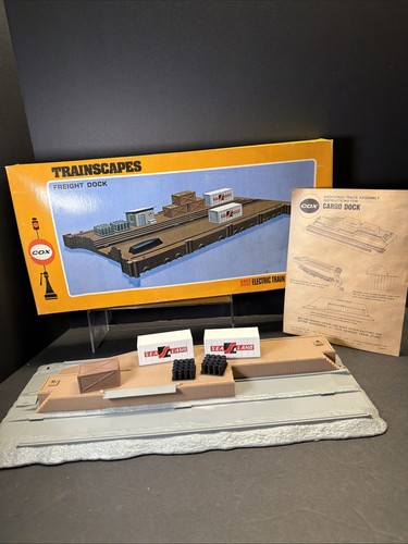 VNTG Cox HO Scale Trainscapes Freight Dock Dockside 6232-2 Incomplete