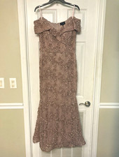 XSCAPE Mauve Lace Off-the-Shoulder Dress Size 12 Mother of Bride Gala Formal