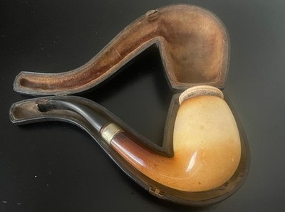 Echte große Meerschaum Tabakpfeife im Schutzetui mit Bernsteinstiel