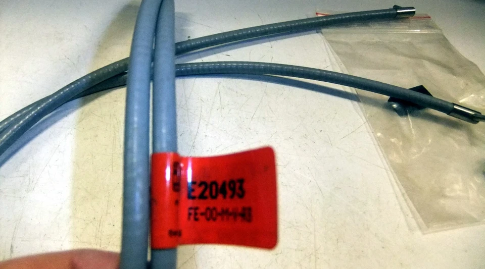 Conjunto de cable de fibra óptica doble haz pasante Efector FE-00-M-V-R3 E20493 Foto 2 de 3