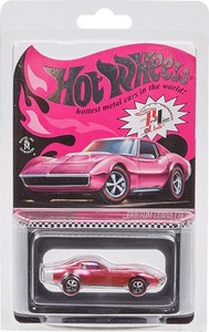hot wheels pink corvette
