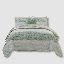 Madison Park Green Floral Caralie Seersucker 4 Piece Quilt Set, King/Cal King