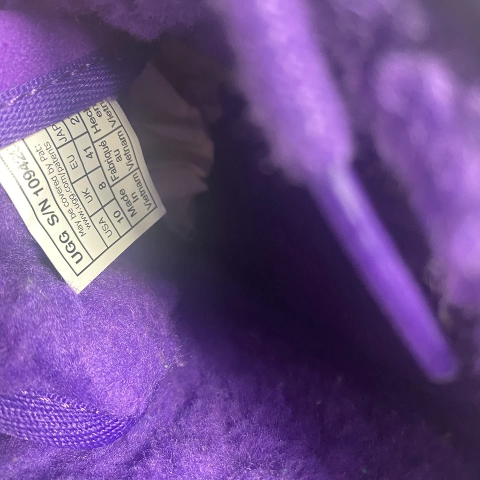 RARE Ugg Women's Neumel - Violet Night Sz 10  Purple Boots - Image 2 of 4