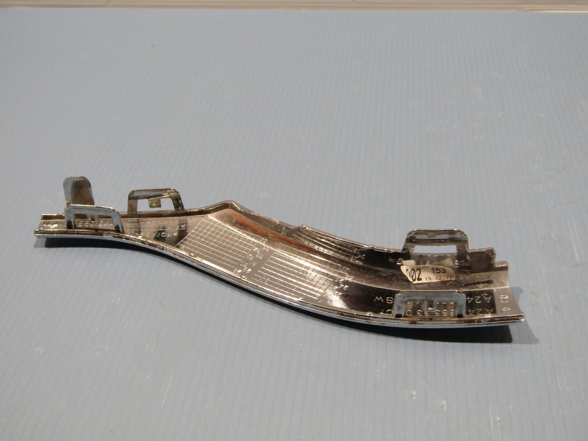 GENUINE MERCEDES EQA EQB H243 X243 FRONT CHROME TRIM P/N 