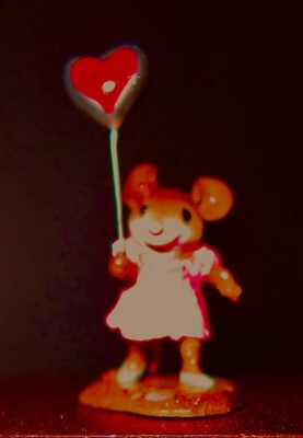 Wee Forest Folk MP-8 Dot (Retired)  1 of th Last piece in the Parade of Wee Mice