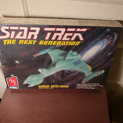 STAR TREK AMT 1/1400 SCALE TNG KLINGON BATTLE CRUISER #6812 SEALED