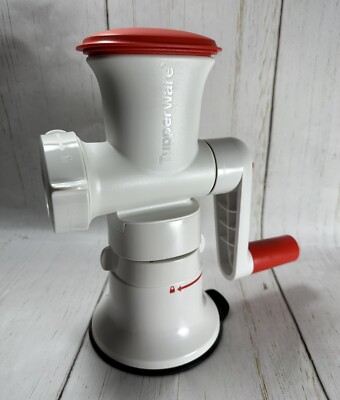 Tupperware Fusion Master Mincer Hand-Operated Food Grinder Master Base System