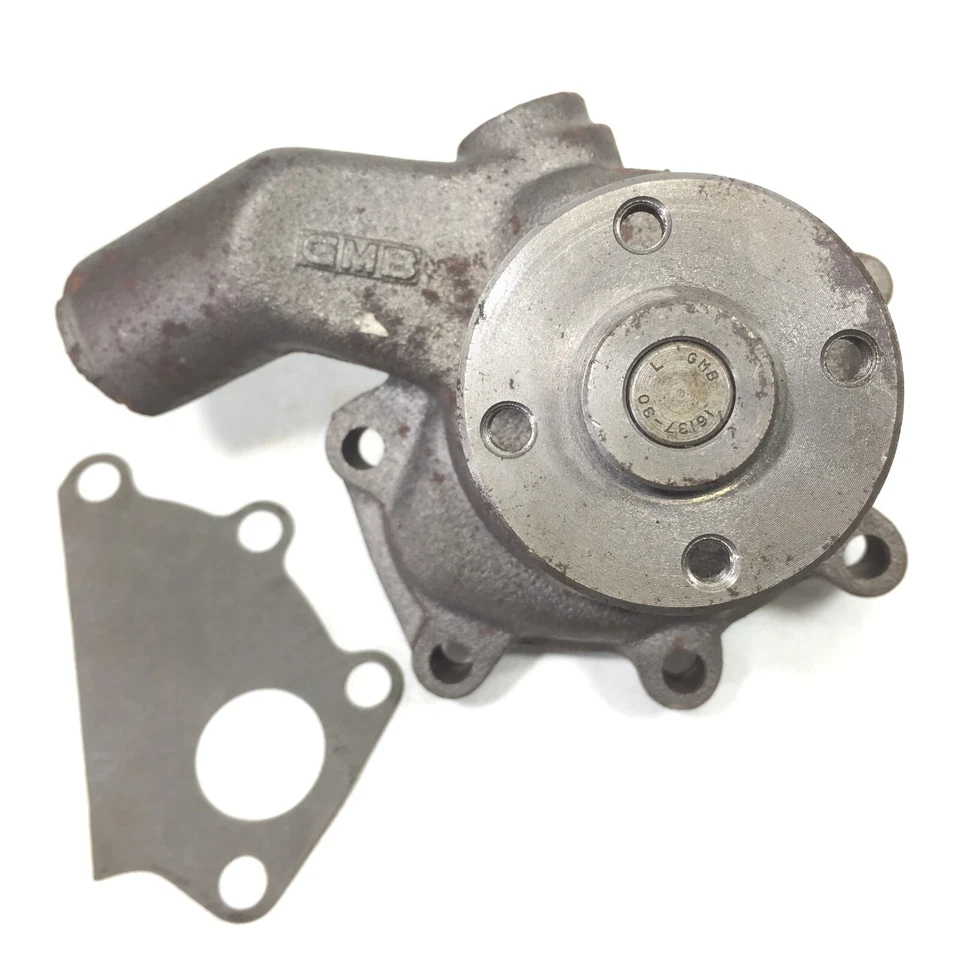 Bomba de agua del motor GWT-18A 16100-60090 GMB para Toyota Land Cruiser FJ40 FJ45 55 Foto 4 de 4