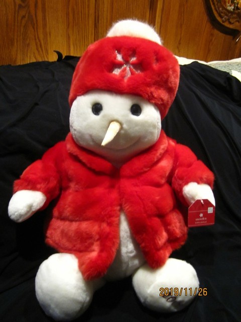 2003 Target SNOWDEN plush 23