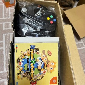 Sega Dreamcast R7 Box 2 Controllers 4 Visual Memory Tested A1748