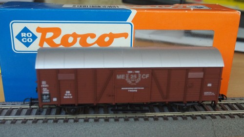 MO 013 Roco 46100 gedeckter Güterw. der DB, bedruckt "Modelleisenbahnclub" OVP | Condition: Gebraucht