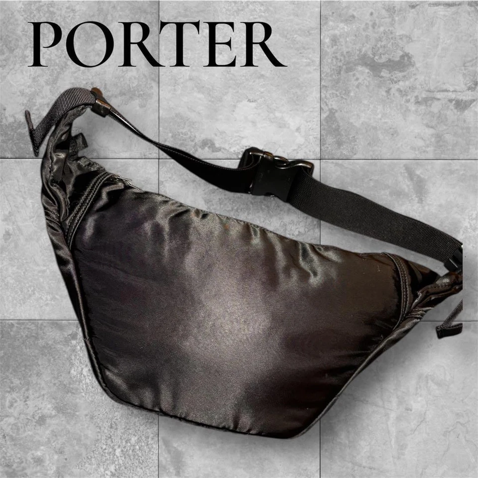 Bolso de cintura de nailon negro Porter Tanker Foto 3 de 4