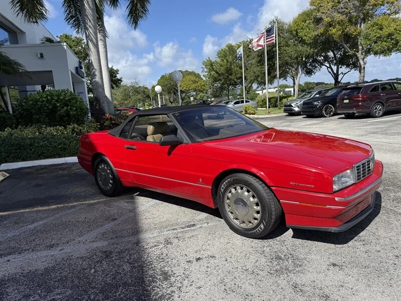 Allante 1993 convertible Foto 2 de 4