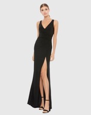 MAC DUGGAL Size 2 Black 26513 FAUX WRAP SLEEVELESS V-NECK GOWN Prom Dress New