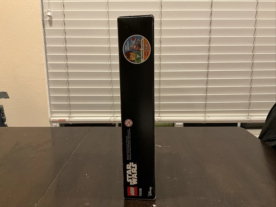 LEGO Star Wars Clone Commander Cody 75108 New Sealed Retired Excellent Box - Image 2 of 4