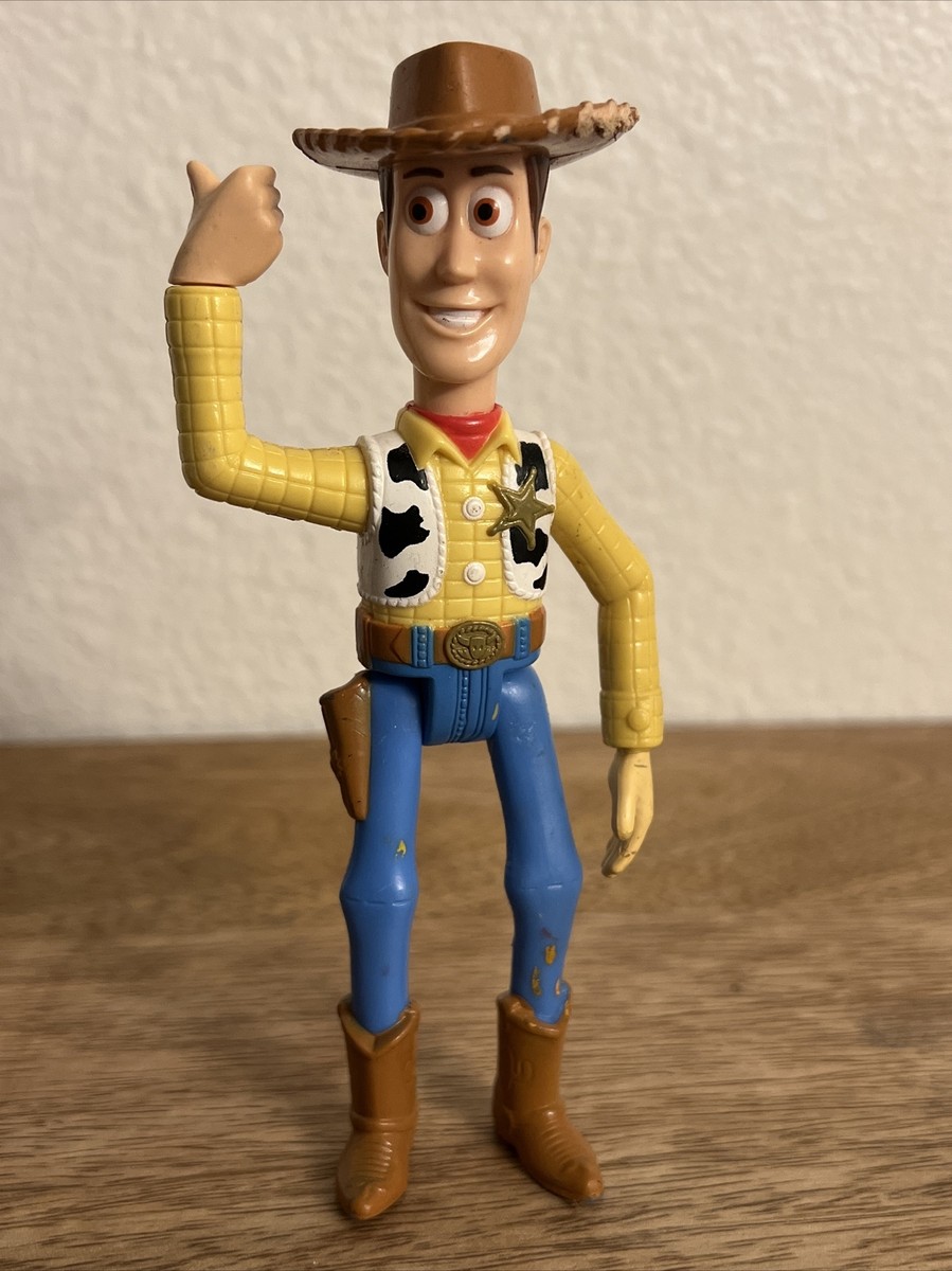 TOT STORY COWBOY WOODY PIXAR DISNEY 6” ACTION FIGURE TOY (PRE-OWNED)