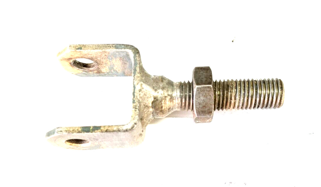 1981 FERRARI 308 GTSi  shifting fork between rod and transmission 106820
