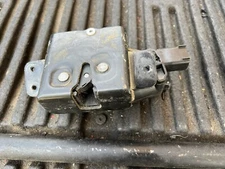 2007-2017 ESCALADE TAHOE YUKON POWER TAILGATE LOCK LATCH ACTUATOR OEM