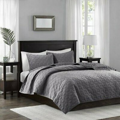 Madison Park Harper Faux Velvet Reversible 3 Piece Coverlet Set - Picture 2 of 4