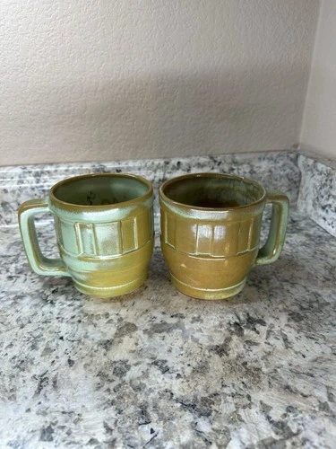 Frankoma Pottery Prairie Green Wagon Wheel Grand Mugs #94M Set of 2