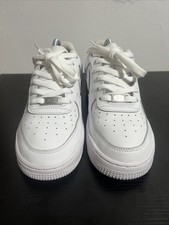 Nike Air Force 1 LE Grade School Triple White Sneakers Youth size 6.5Y Shoes