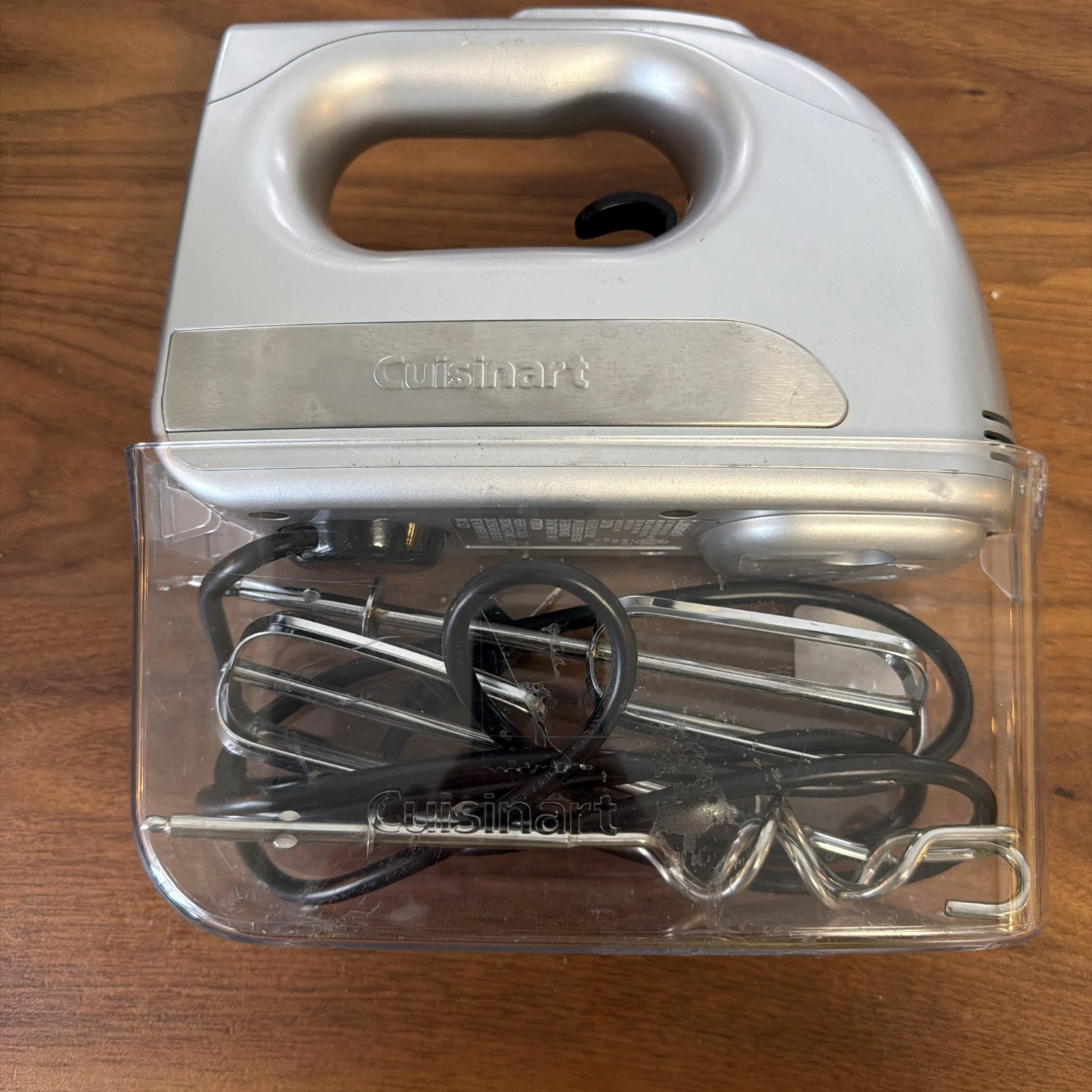 CUISINART Power Advantage 7-Speed Hand Mixer HM-7BCS W/ Whisks And Dough Hooks