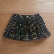 J Barnett Men  s Green Tartan Plaid Mini Kilt
