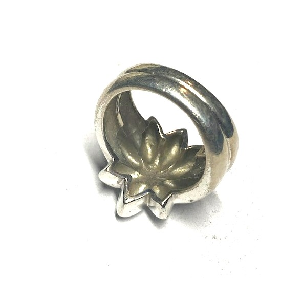 SOLID CAST 925 STERLING SILVER FLOWER RING SIZE 8… - image 4