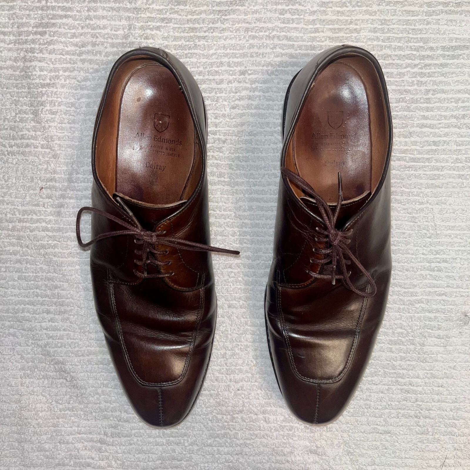 SAOLA Allen Edmonds Uomo 10D Delray Marrone Scuro Derby Suola in Pelle