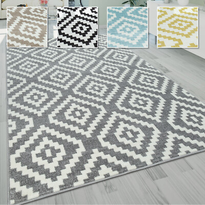 Wohnzimmer Teppich, Rauten Muster in Pastell Farben, Moderner Boho Ethno Look