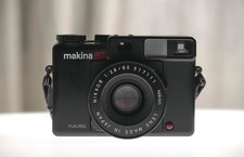 Plaubel Makina 67 Nikkor 1:2.8/80 Messsucherkamera + EXTRAS
