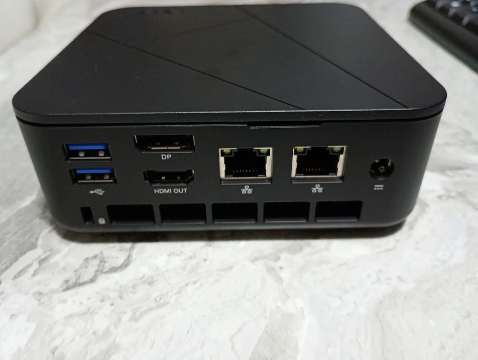 Acer Veriton N1502G-12N0U 8/256 GB - Immagine 2 di 4