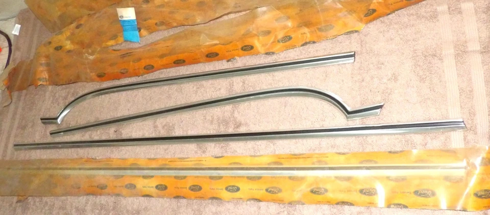 1973 1974 Mercury Marquis Brougham NOS LH+RH FRONT+REAR DOOR OUTSIDE MOULDINGS - Image 2 of 4