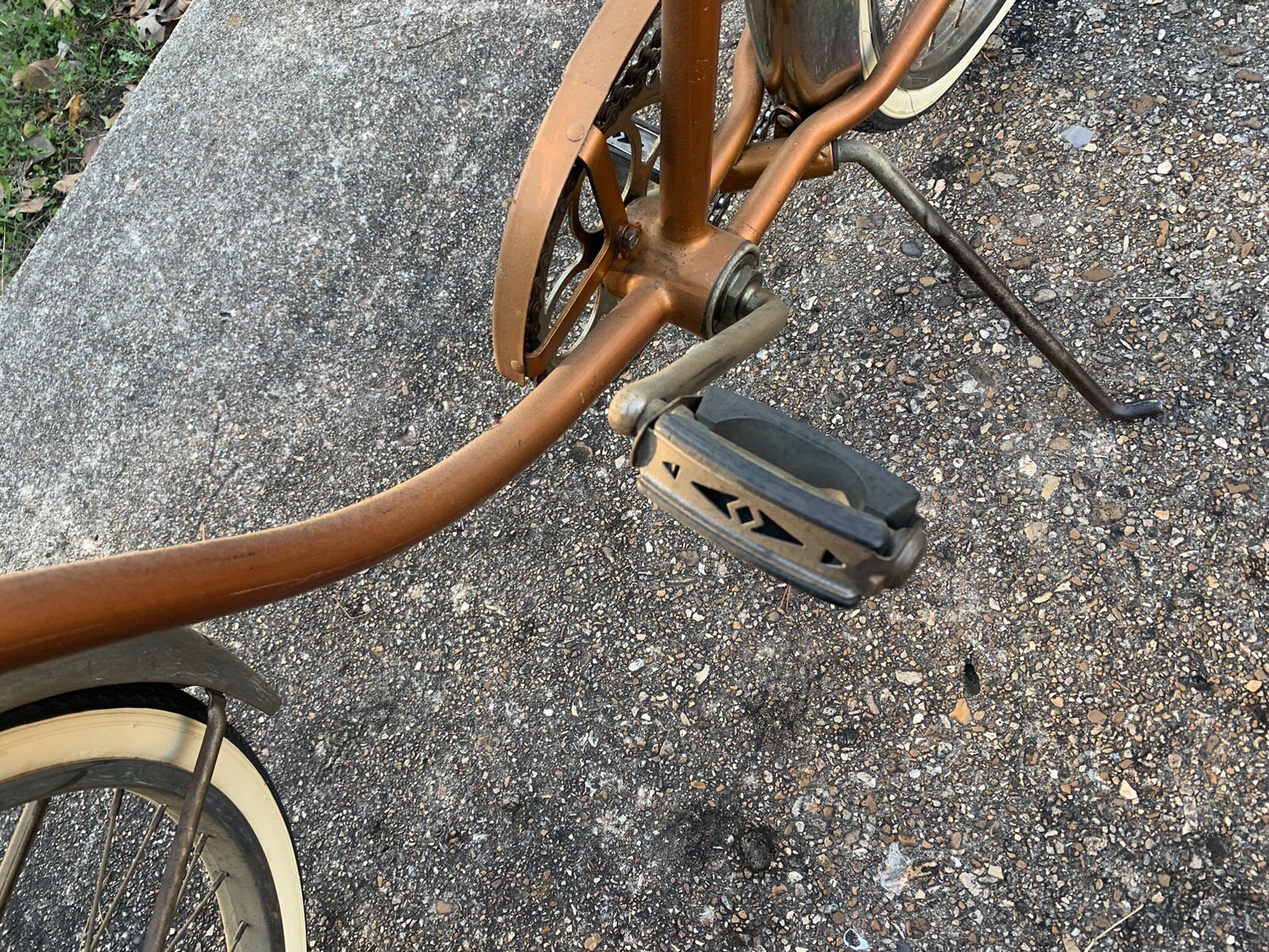 Vintage 1967 Deluxe Racer Schwinn 26” Kickback 2 Speed Original Bicycle