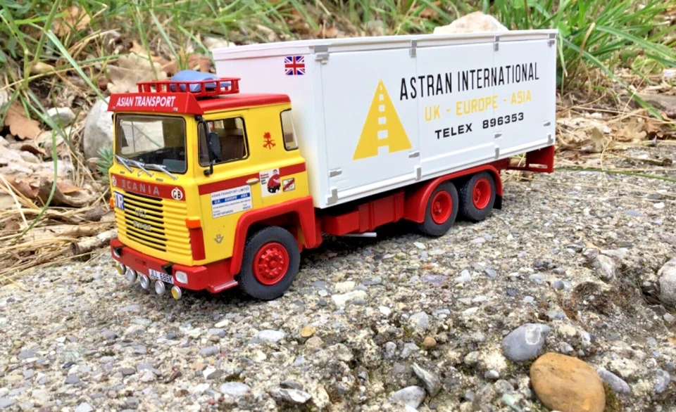Camion Vintage Truck SCANIA Astran International LB140 1989 Die Cast Model 1/43 - Immagine 2 di 4