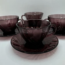 ✨ Vintage Duralex Swirl Purple Glass Tea Cup & Saucer Set – 8-Piece Made in Fran