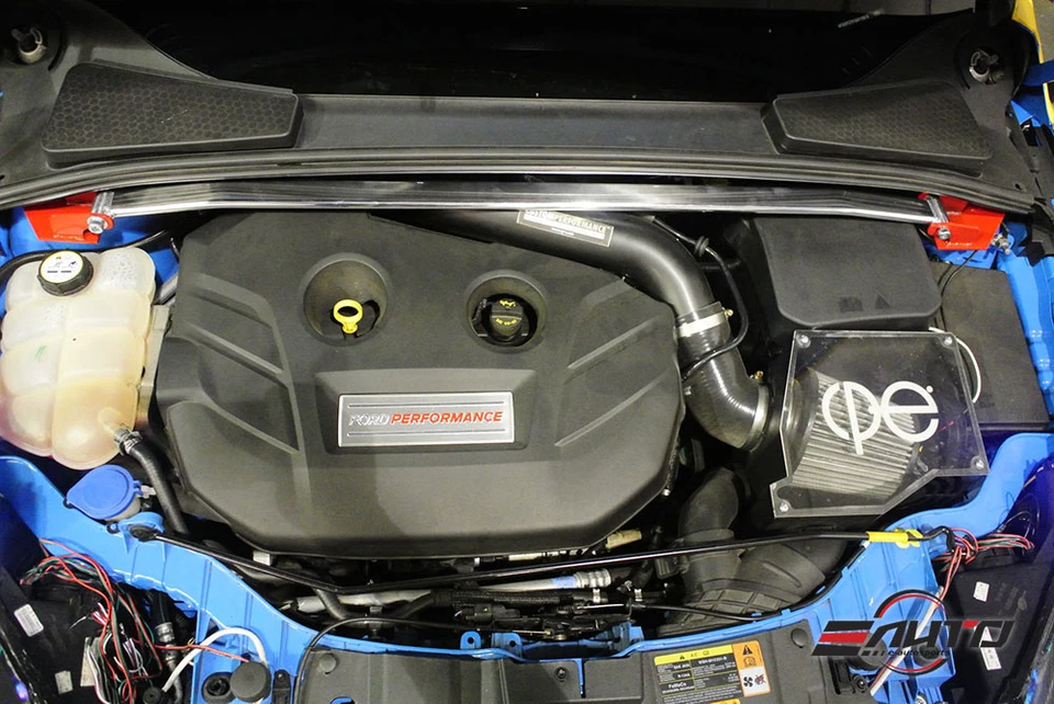 Soporte de barra de torre de puntal superior delantero MEGAN Race Spec para Ford Focus 13-18 *ST RS* Foto 2 de 2