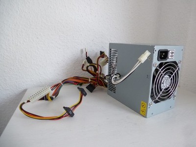 Delta DPS-475CB A 80+ ATX Netzteil für HP XW4600 475 Watt