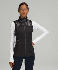 Lululemon Down For It All Vest Black Women 6 S Black EUC Fitted Light Athletic