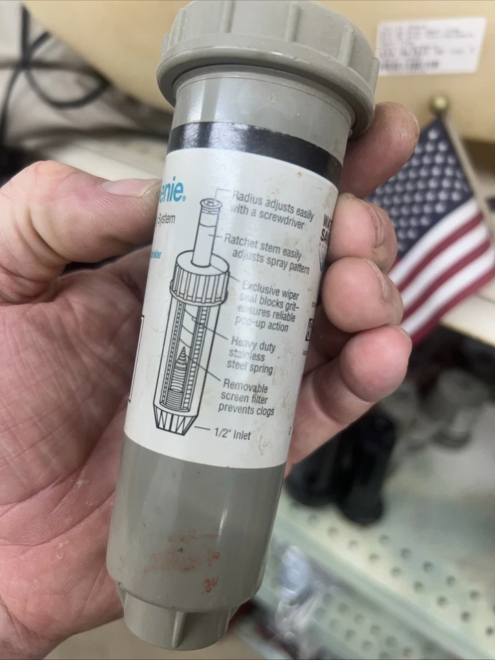 Sistema de riego automático Lawn Genie cabezal de raya lateral emergente de 4” Foto 4 de 4