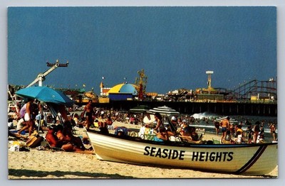 Postcard New Jersey Seaside Heights Beach Scene Row Boat Chrome Unposted M008