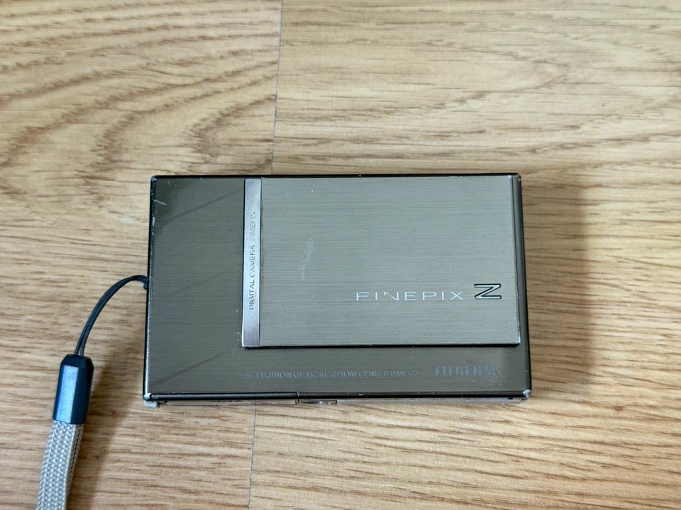Fujifilm FinePix Z100fd, photo 1 of 4