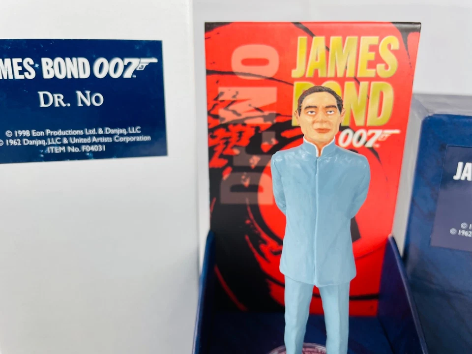 JAMES BOND CORGI ICON DR. Nº 1ª EDICIÓN 007 Foto 4 de 4