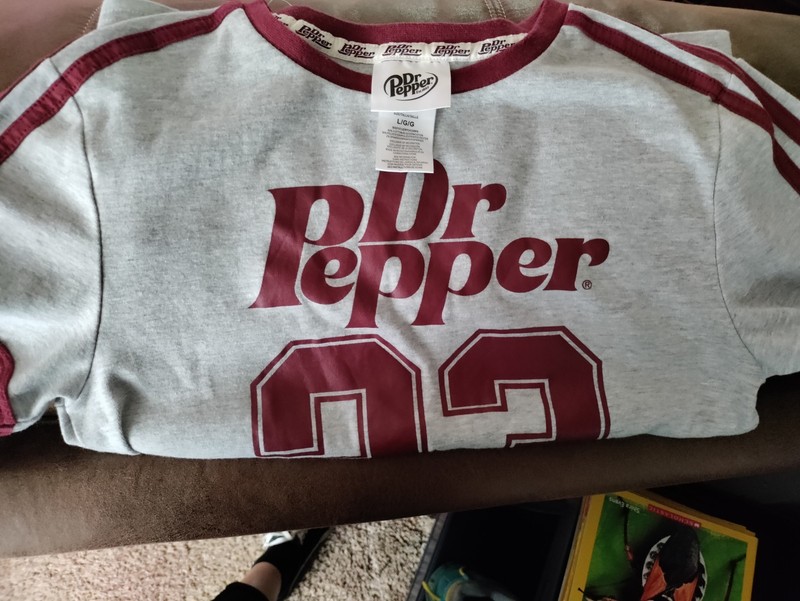 Women's Dr Pepper T Shirt  Size L