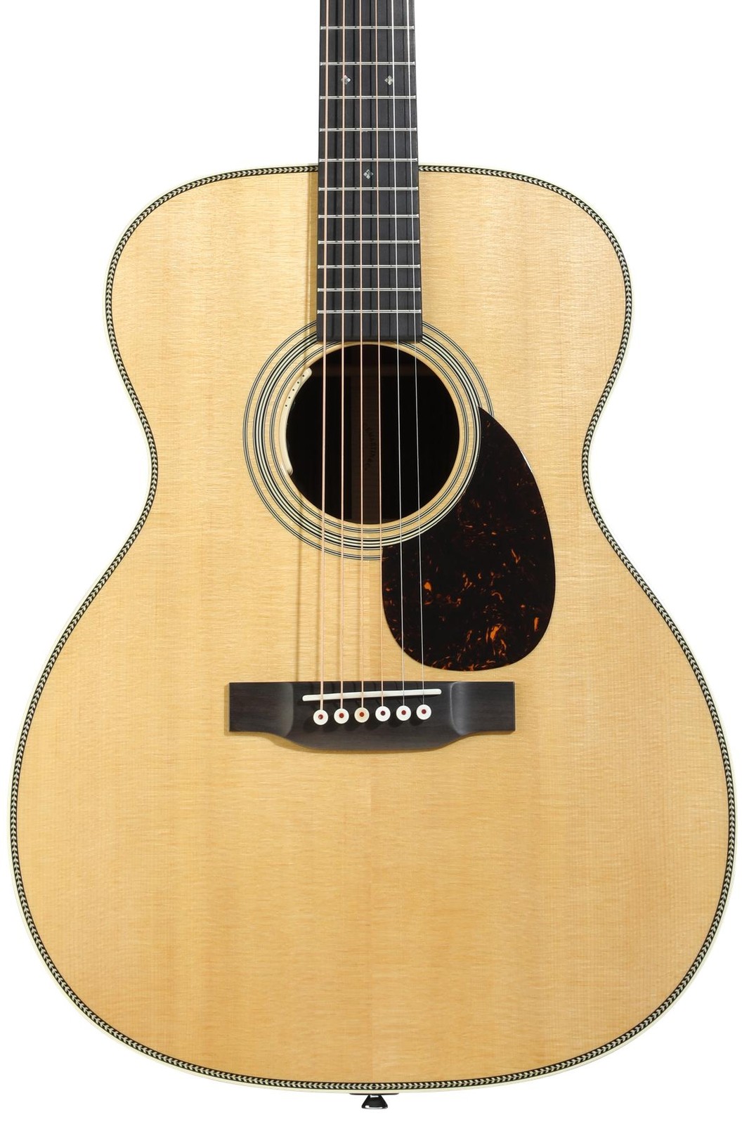 Акустико-электрическая гитара Martin OM-28E стандартной серии - Натуральная выдержанная 675190₽